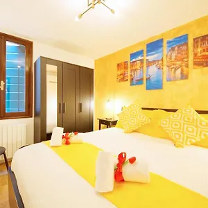 https://calle-dei-fabbri-apartment-marble.hotelinveneto.com